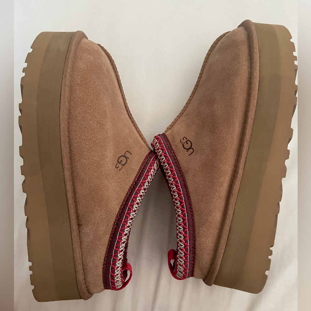 DUPE!!!! Ugg tazz platform slipper